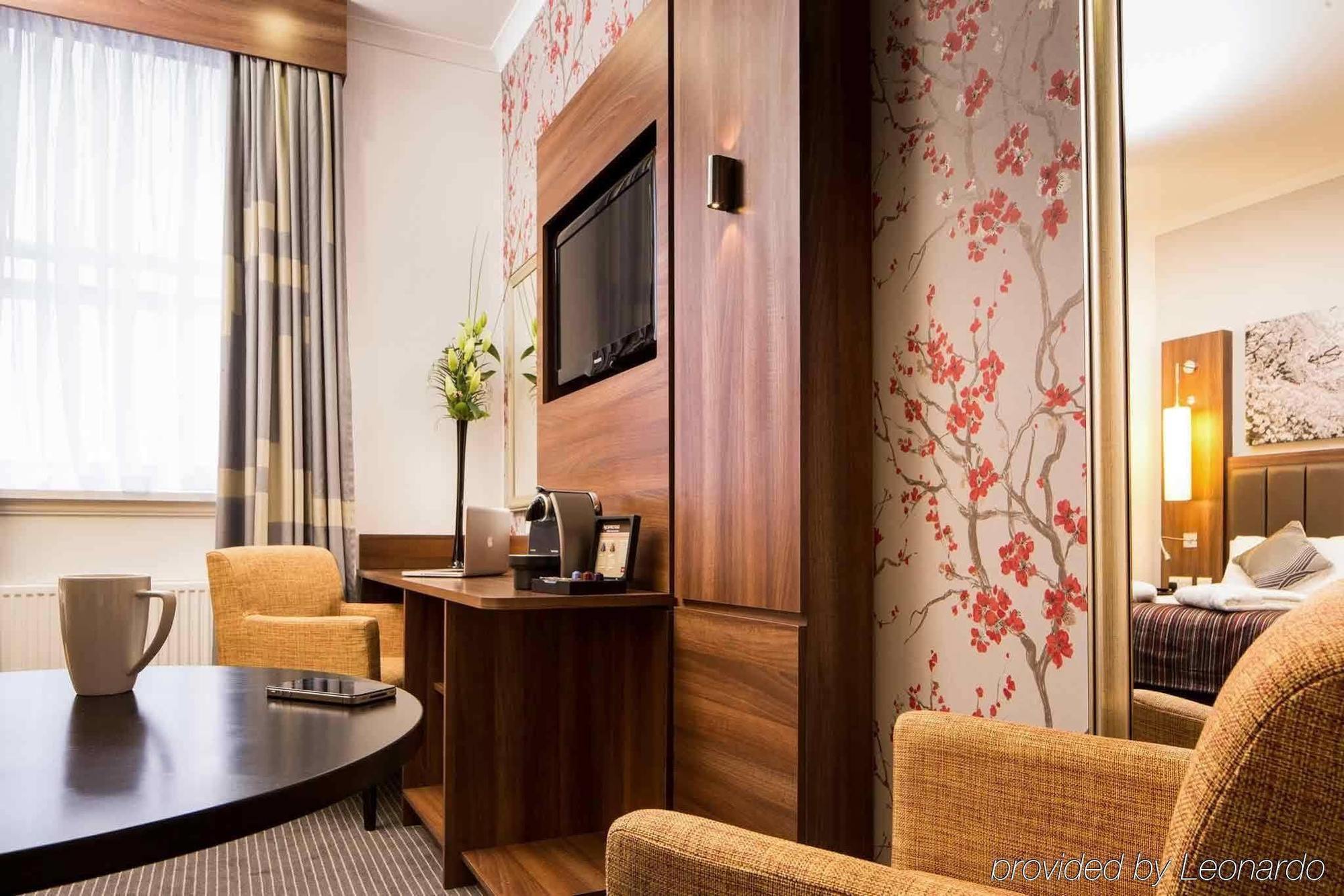 Mercure Darlington King's Hotel 4*